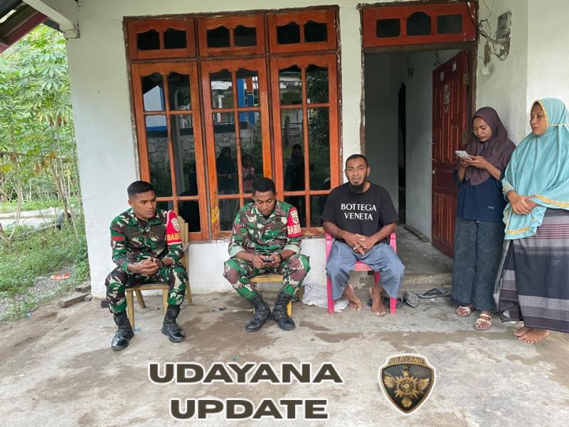 Babinsa Koramil 1602-01/Ende Aktif Pantau Situasi dan Beri Imbauan Kesehatan kepada Warga