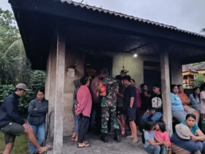 Tragedi Gantung Diri, Babinsa 1623-03/Rendang Langsung Menyambangi Lokasi