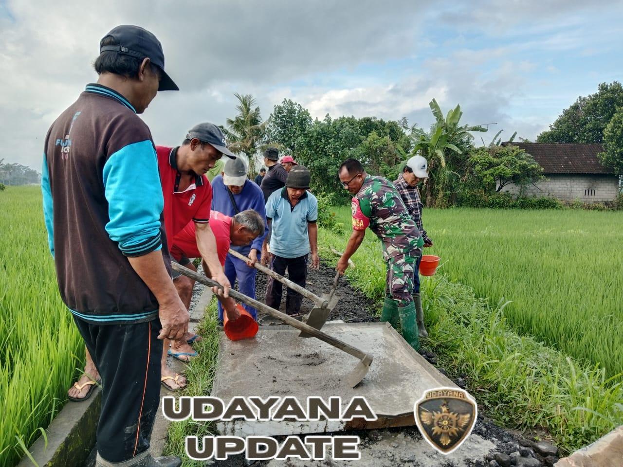 Memperkuat Kemanunggalan TNI Dengan Rakyat Sertu Made Suarnika Bantu Warga Binaan