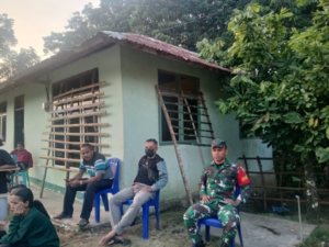 Babinsa Kodim 1602/Ende Pastikan Keamanan Turnamen Bola Voli di Kecamatan Nangapanda