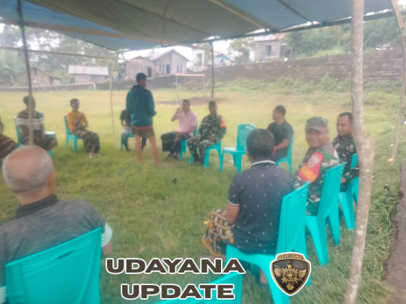 Pererat Kemanunggalan TNI dan Rakyat, Babinsa Koramil 1602-01/Ende Hadiri Seremonial Adat