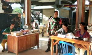 Kemitraan Babinsa dan Posyandu untuk Meningkatkan Kesehatan Lansia dan Balita