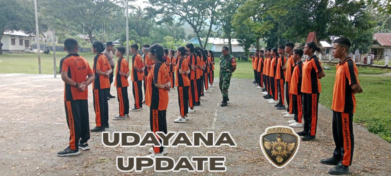 Babinsa Ende Beri Materi Baris Berbaris untuk Generasi Muda di SMP Wawonata