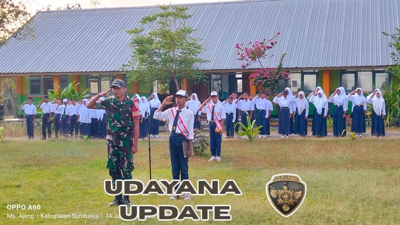 Babinsa Beri Penyuluhan Bela Negara ke Pelajar SMPN 7 Plampang