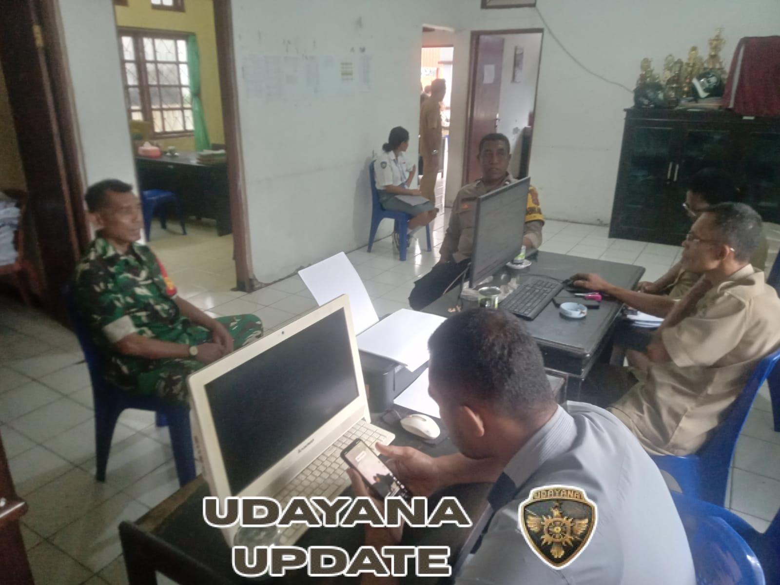 Komsos dan Pamwil Babinsa Kodim 1602/Ende Berjalan Lancar di Kelurahan Paupire