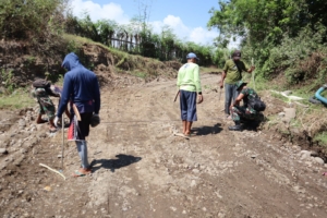 Gotong Royong Satgas TMMD dan Warga, Jembatan Jalan Usaha Tani Mulai Dibangun