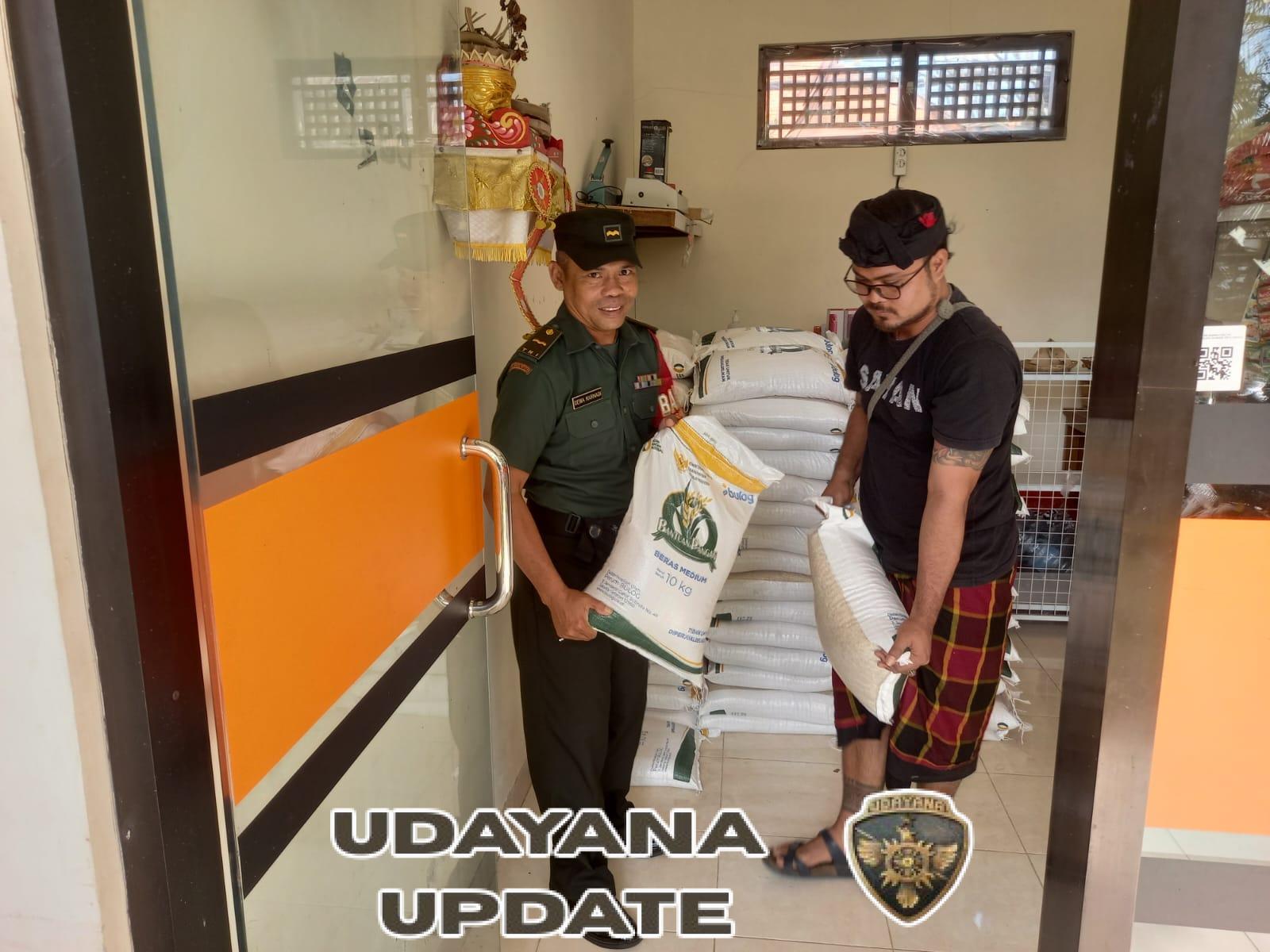 129 KK di Desa Sayan Terima Bantuan Beras Program Pemerintah, Babinsa Sayan Pastikan Aman