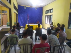 Babinsa Koramil Wolowaru Dukung Kelancaran Kegiatan HUT RI ke-80 Kecamatan Ndori