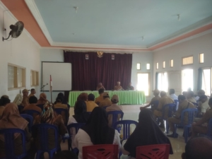 Babinsa Riung Aktif dalam Rapat Persiapan Peringatan Hari Kemerdekaan RI ke-80