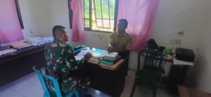 Tingkatkan Ketahanan Pangan, Babinsa Bersama PPL Data Ulang Lahan Pertanian di Ende