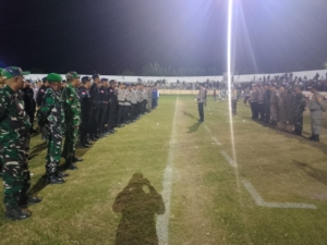 Soliditas TNI-Polri Terbukti di Ende: Babinsa Kodim 1602 Turut Amankan Event Olahraga Daerah