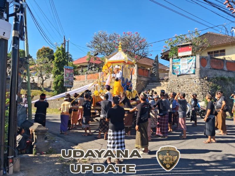 Pengamanan Terpadu Warnai Prosesi Pitra Yadnya Dua Sawe di Desa Banjar