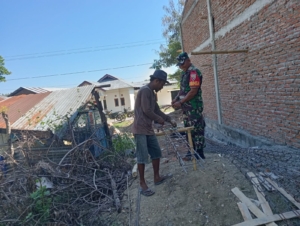 Tingkatkan Kepedulian Sosial, Babinsa Ende Ajak Masyarakat Jaga Ketertiban Lingkungan