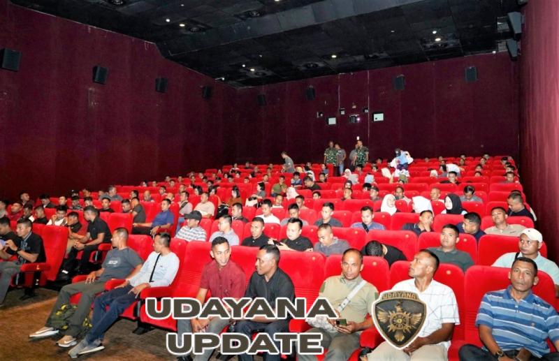 Dandim 1611/Badung dan Keluarga Besar Nonton Bareng Film Believe, Berharap Mendapatkan Inspirasi dan Motivasi