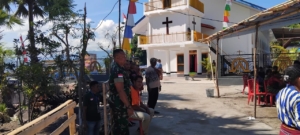 Komsos Babinsa Pulau Pura Dukung Perayaan 100 Tahun Gereja