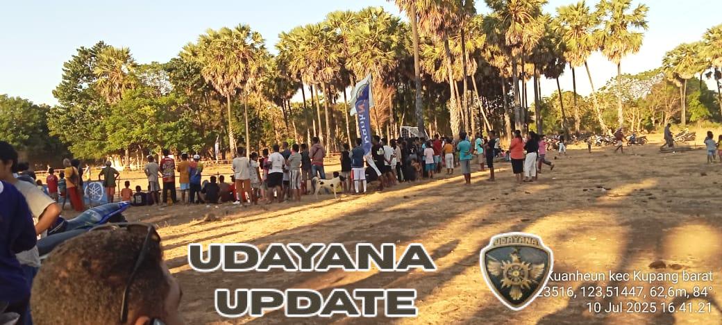 Babinsa Kuanheun Dikerahkan untuk Amankan Laga Sepak Bola Kades Cup