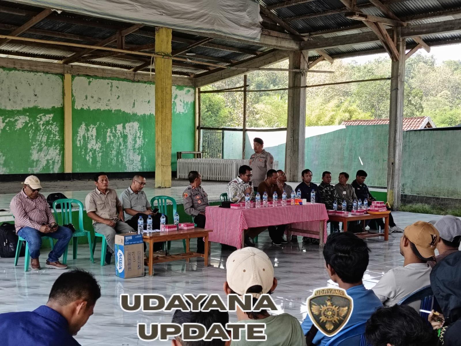 Koramil Ropang Turut Sukseskan Sosialisasi di Desa Ledang, Bukti Komitmen TNI untuk Rakyat