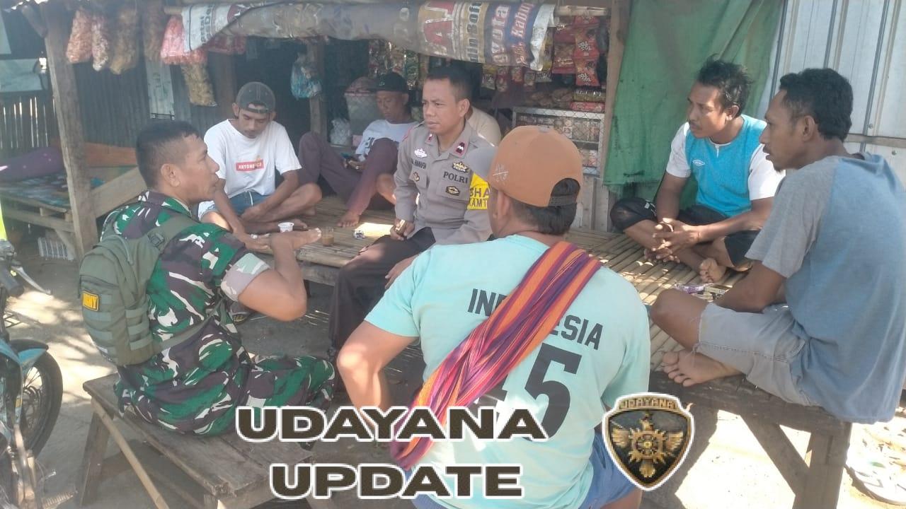 Babinsa dan Bhabinkamtibmas Gelar Komsos di Dusun Krampa Amu: Imbau Warga Jauhi Miras dan Narkoba