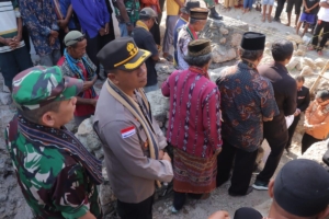 Letkol Czi Ariya Darma Dukung Pembangunan Masjid Jami’ Babussholah Alor Besar
