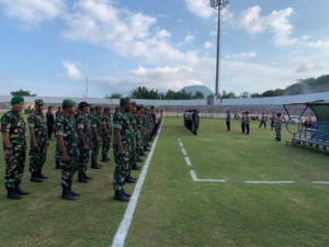 Sinergi TNI-Polri: Kodim 1602/Ende Turun Langsung Amankan Turnamen Sepak Bola Bupati Ende