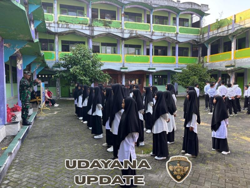 MPLS di Pesantren Langko Diwarnai Materi Kebangsaan