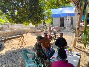 Babinsa Gowa dan Dasan Aktif Jalankan Komsos dan Pemantauan Wilayah