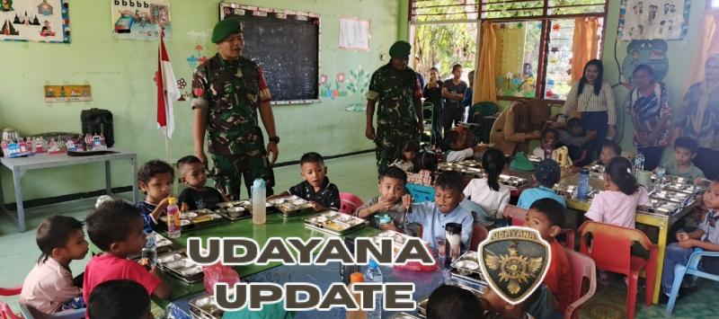 Babinsa Koramil 1602-01/Ende Bagikan Makan Bergizi di TK Kartika VII-10 Kompi C