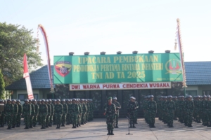 422 Siswa Dikmaba Infanteri TNI AD TA 2025 Resmi Tempuh Pendidikan di Rindam IX/Udayana