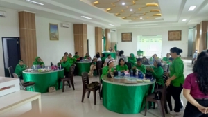 Tampil Elegan Dengan Sentuhan Tepat, Pelatihan Tata Rias Digelar Persit Kodim Klungkung