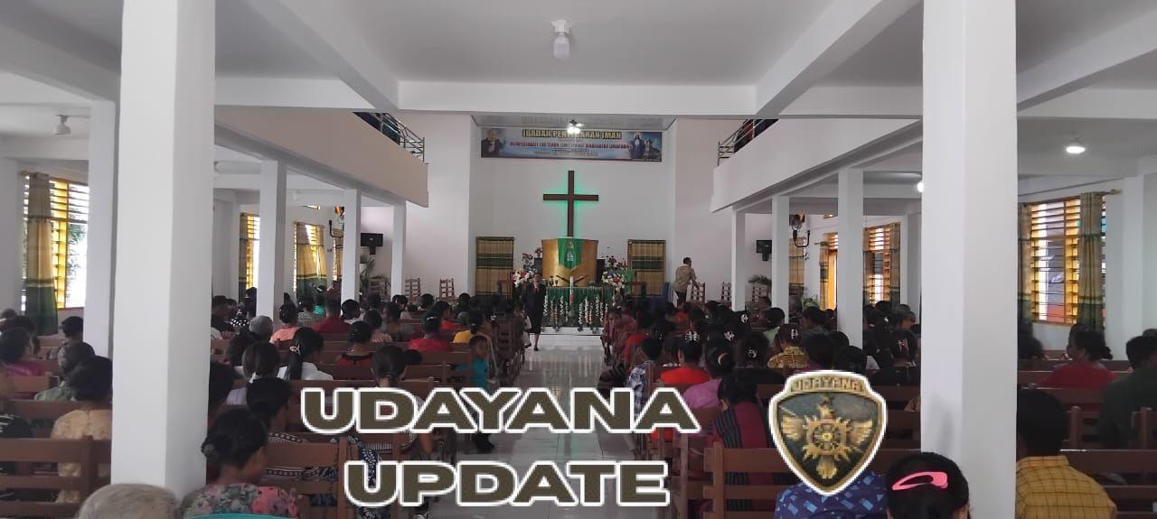 Babinsa Pulau Pura Jalin Komsos Saat Ibadah Penyegaran Iman Jemaat Maranatha