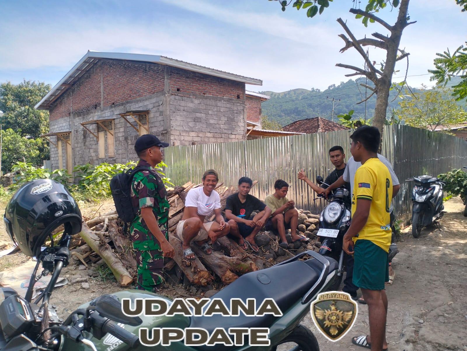 Babinsa Koramil 1614-01 Dompu Sahabat Pemuda, Penjaga Kamtibmas dan Inspirasi Kemajuan Desa