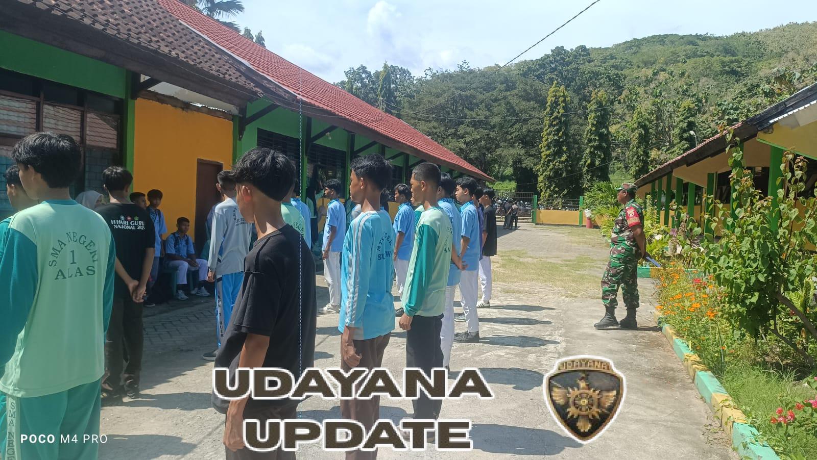 Koramil 1607-04/Alas Latih Calon Paskibraka SMA Negeri 1 Alas