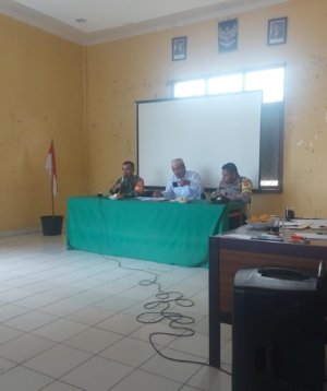 Koramil 1612-07/Satar Mese Dukung Persiapan HUT RI Tingkat Kecamatan