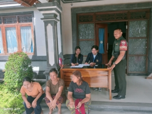 Serka Wayan Suama Hadir di Tengah Warga, Amankan Distribusi Cadangan Beras Pangan