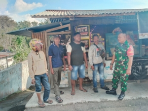 Serka Wagimin Monitoring Pamwil dan Komsos di Desa Binaan Kecamatan Detusoko