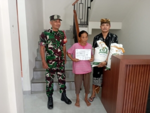 67 Warga Pejeng Terima Beras Bantuan Pangan Periode Juni–Juli 2025