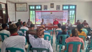 Babinsa dan Pemerintah Desa Parolando Bersinergi Dalam Pengurangan Risiko Bencana