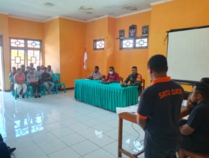 Babinsa Jerebuu Aktif dalam Rapat Persiapan Peringatan Hari Kemerdekaan RI ke-80