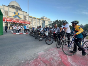 Dandim 1614/Dompu Pimpin Pelepasan Ribuan Peserta Fun Bike Lakey 2025