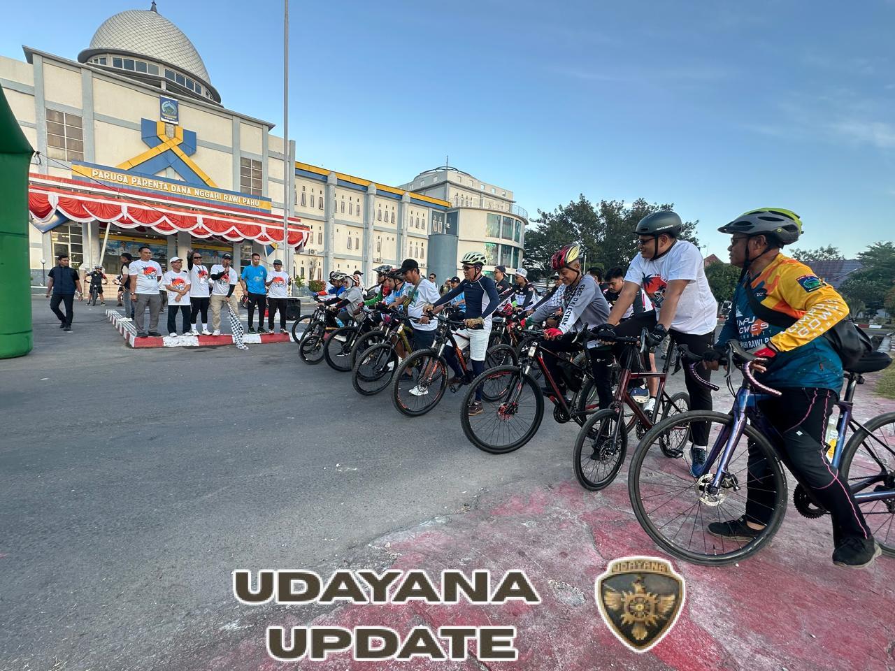 Dandim 1614/Dompu Pimpin Pelepasan Ribuan Peserta Fun Bike Lakey 2025