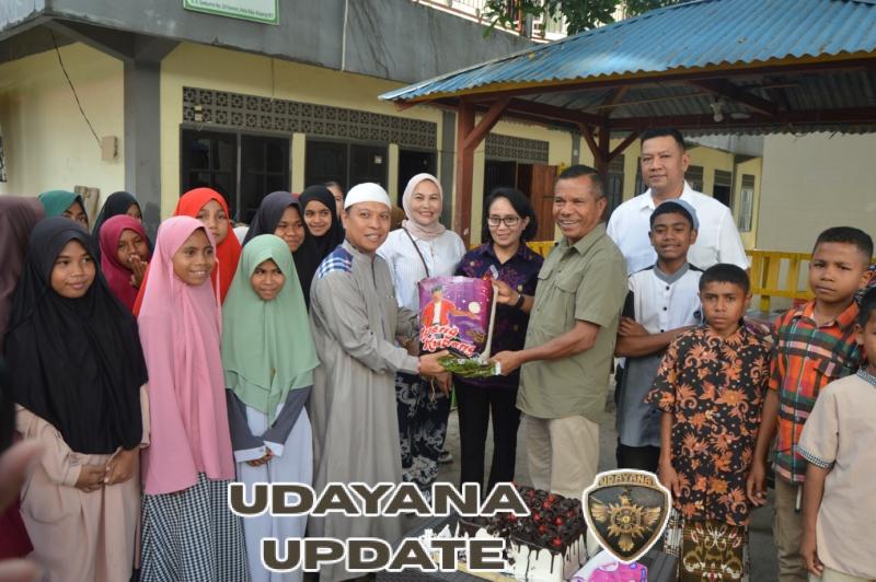 Danrem 161/WS, Ajak Anak Panti Asuhan Nurusa’Adah dan Holy Angel Genggam Mimpimu.