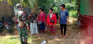 Sertu Muhidin Himbau Masyarakat untuk Lebih Peduli pada Keamanan Lingkungan