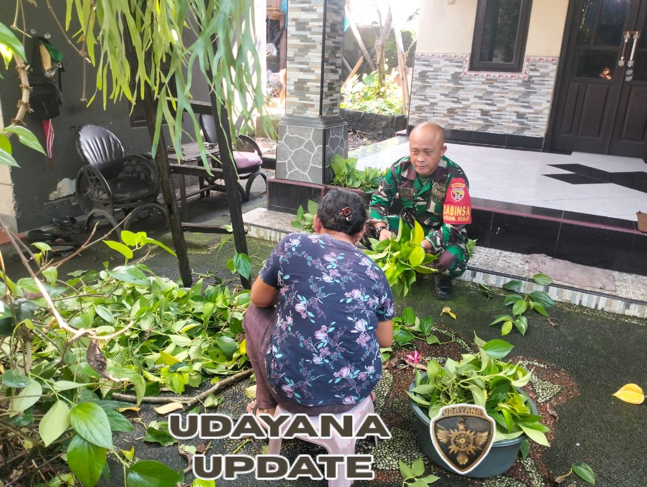 Jaga Kebersihan Lingkungan, Babinsa Bakas Adakan Anjangsana dan Komsos