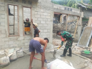 Pererat Kemanunggalan, Babinsa Wolowaru Sambangi Masyarakat Desa Wonda