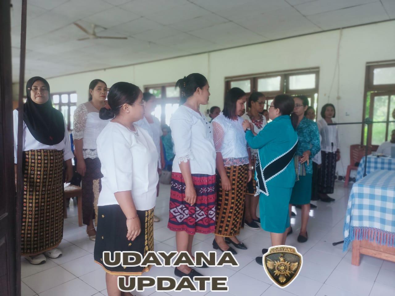 Babinsa Hadir, Pelantikan TP PKK Woe Wutu dan Ketua Posyandu Se-Kecamatan Nangaroro Berlangsung Khidmat