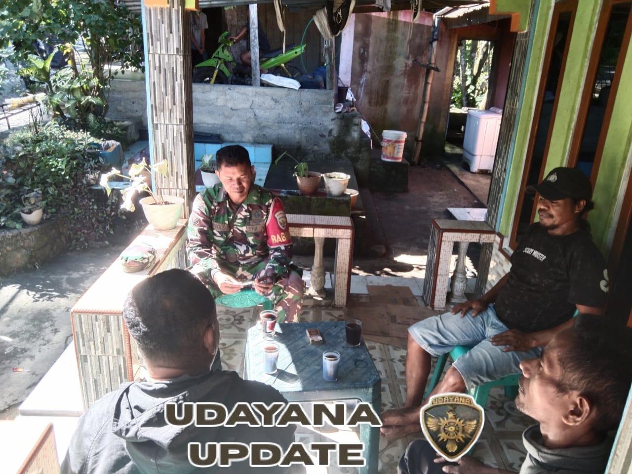 Tingkatkan Kamtibmas, Babinsa Detupera Laksanakan Monitoring Wilayah Binaan