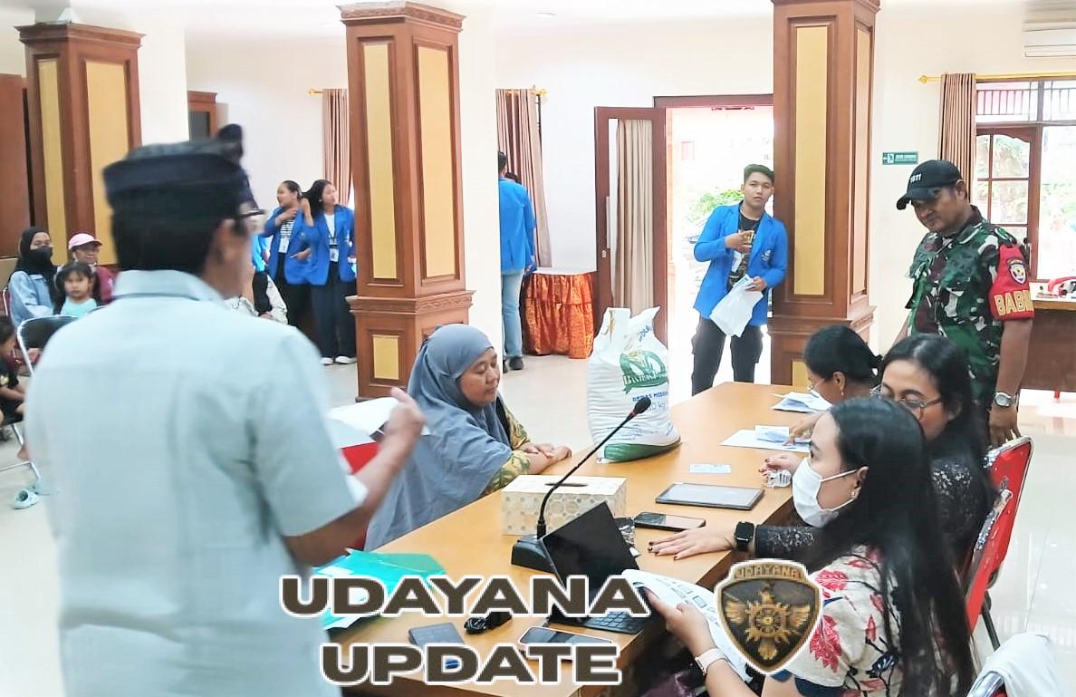 Penyaluran Beras Serentak di Denpasar, Babinsa Pastikan Proses Berjalan Lancar
