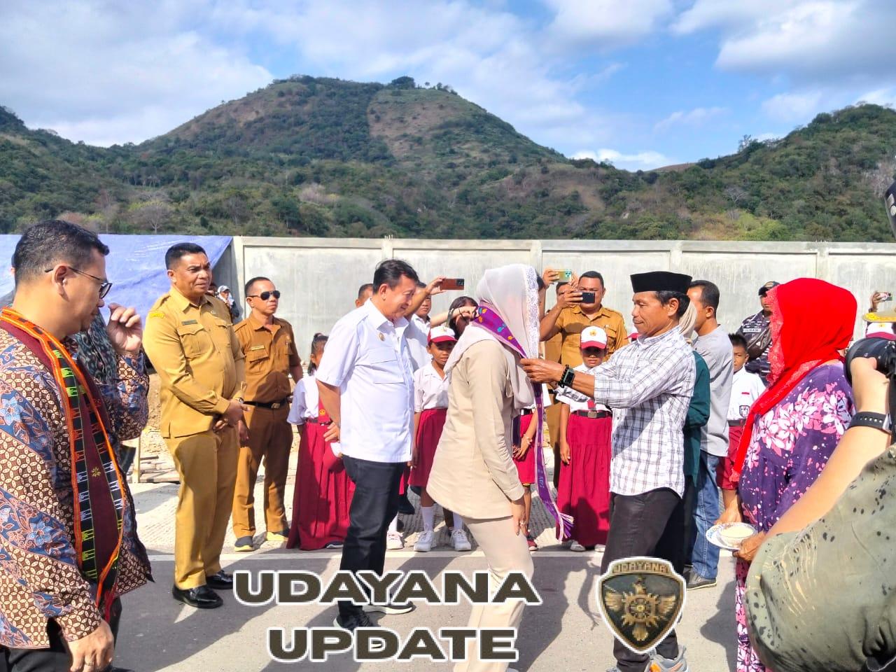 Kunjungan Wakil Menteri Perdagangan di Komodo, Babinsa Sertu Hurman Pastikan Keamanan dan Kelancaran Acara