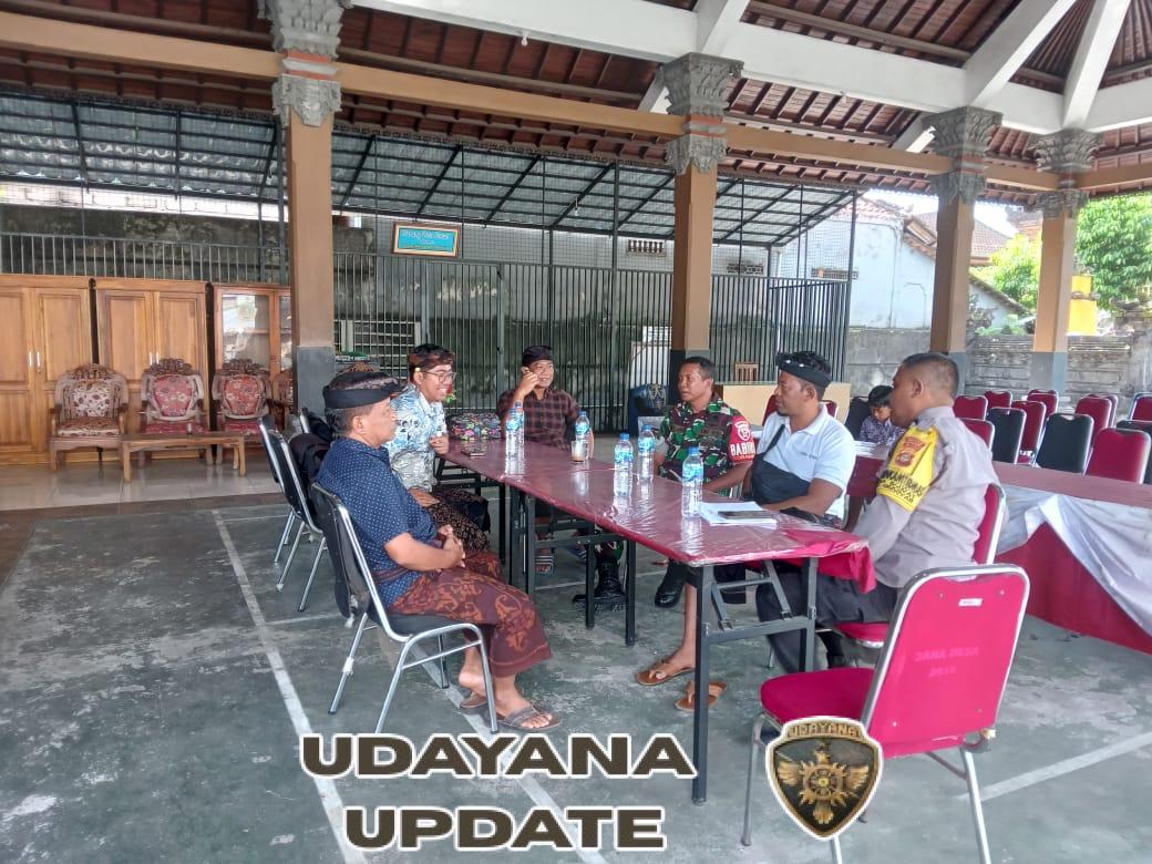 Babinsa Desa Suwat Dorong Peran Masyarakat Laporkan Perkembangan Situasi