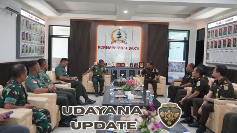 Danrem 161/WS, Terima Audiensi Sesjampidmil Kejaksaan Agung RI.